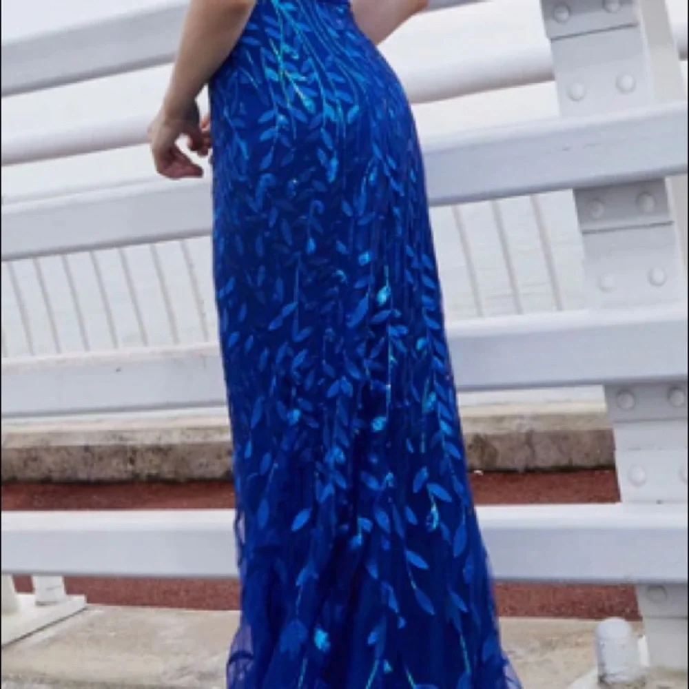 Gorgeous BNWT off the shoulder royal blue long gown/dress. J’adore brand. - Picture 3 of 3